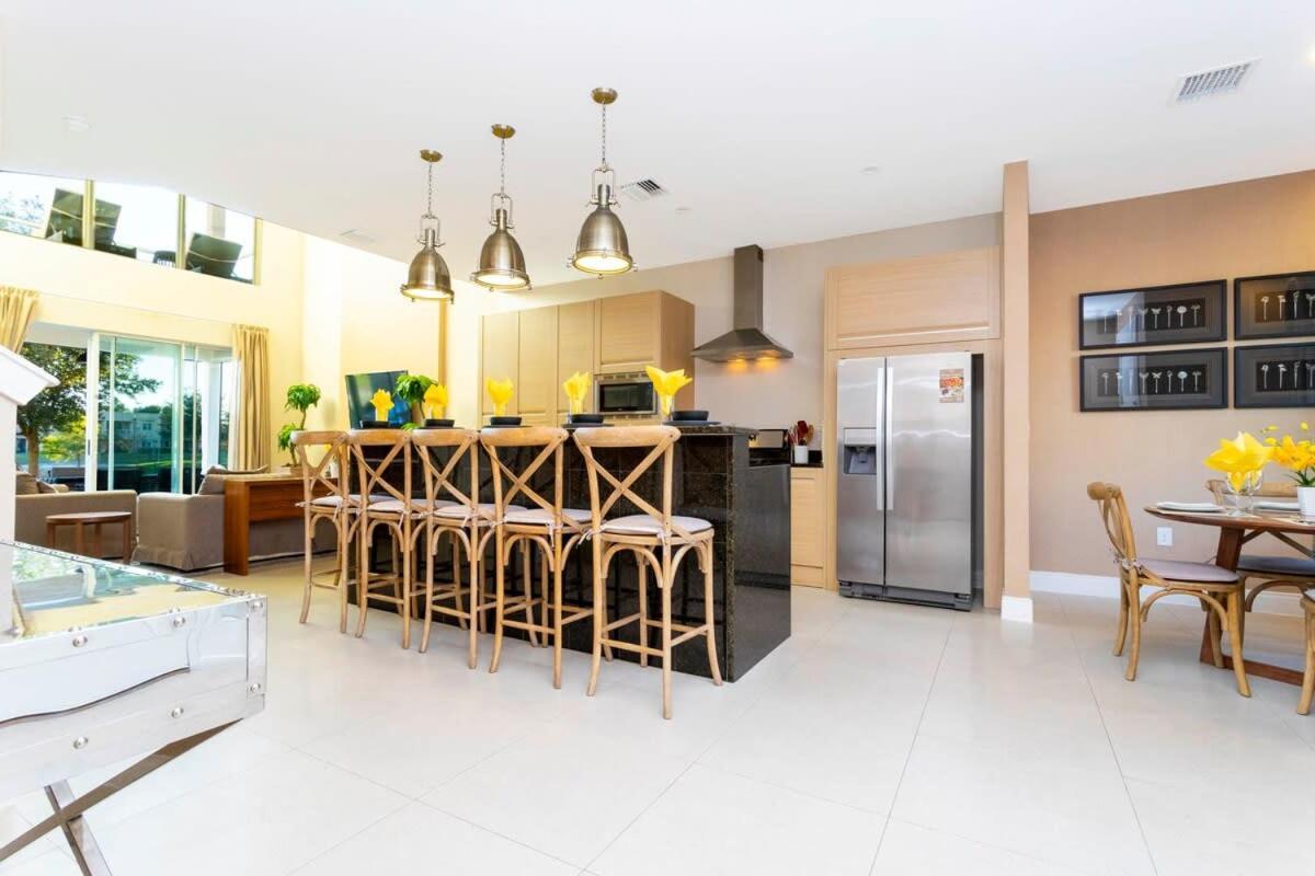 Stunning 4Bd Close To Disney @ Magic Village 7614 Orlando Luaran gambar