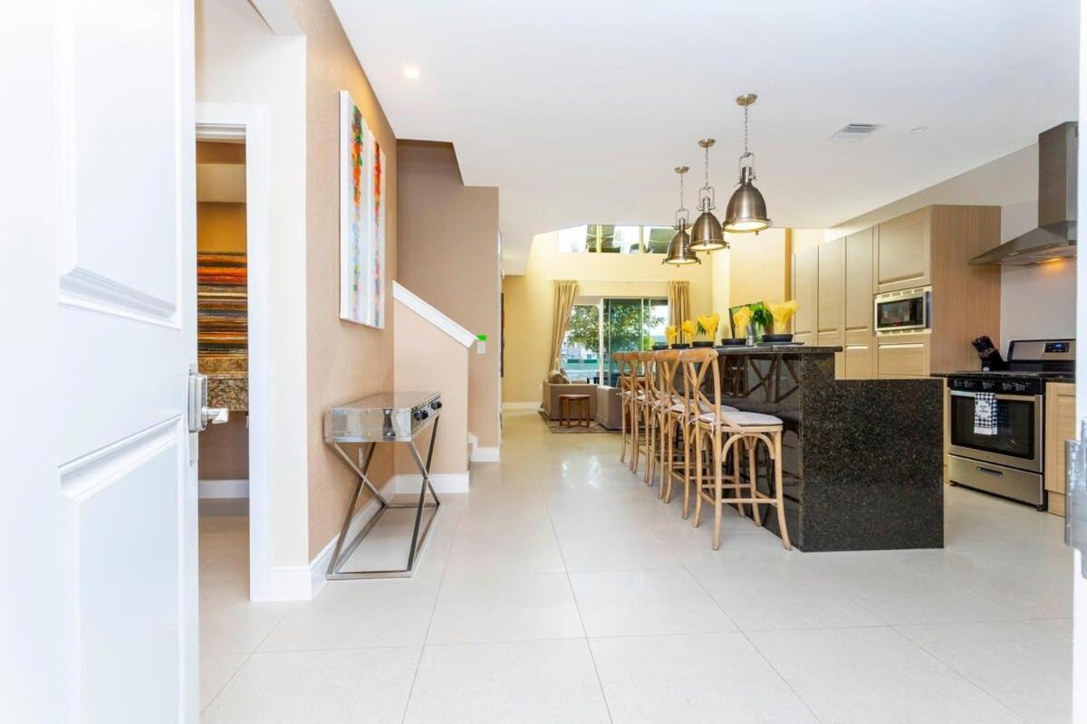 Stunning 4Bd Close To Disney @ Magic Village 7614 Orlando Luaran gambar